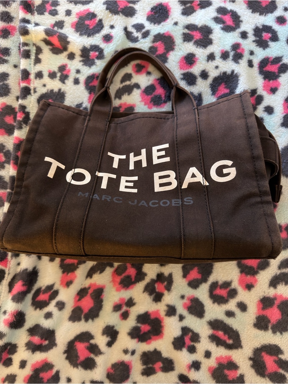 Marc Jacobs The Tote Bag